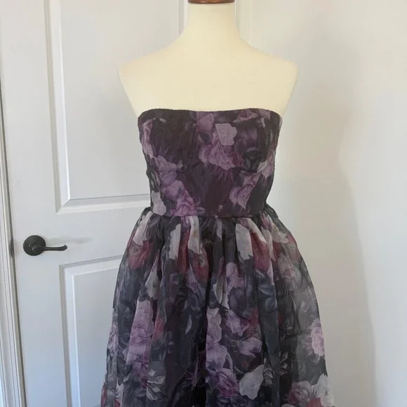 NWT Lulus Wonderful Waltz Purple Floral Print Strapless Bustier Maxi Dress Sz M - Picture 4 of 11